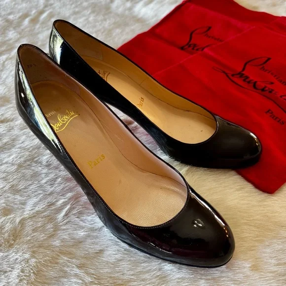 Christian Louboutin black patent round toe pumps 39.5 - Picture 4 of 15